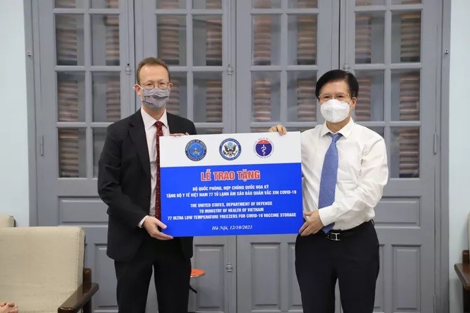 vietnam receives refrigerators from the us to preserve pfizer vaccines