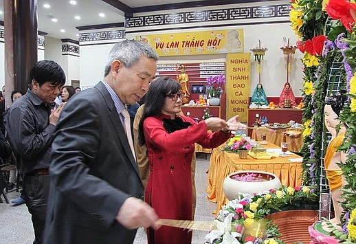 Overseas Vietnamese in Poland celebrate Buddha Day.