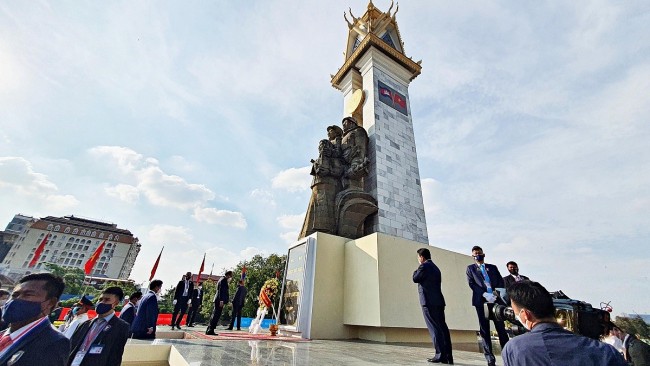 Vietnam-Cambodia Friendship Monument: Symbols of Solidarity