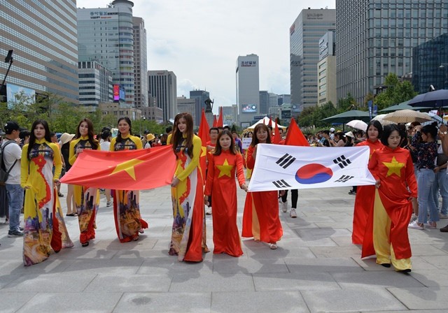 Vietnam and Korea Strengthen Cultural Exchanges