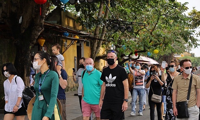 Foreign tourists are seen at Hoi An Town, Quang Nam Province in November 2021. Photo: VnExpress