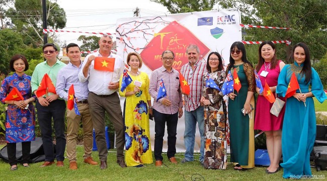 Lunar New Celebrations Introduces Vietnamese Traditional Customs in Australia