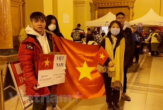 Young Vietnamese Volunteer for Compatriots in Eastern Europe