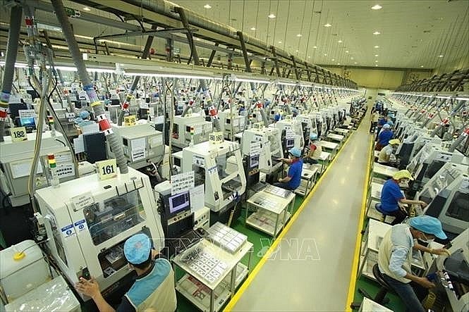 Vietnam's GDP in First Quarter of 2022 Increases by 5.03%