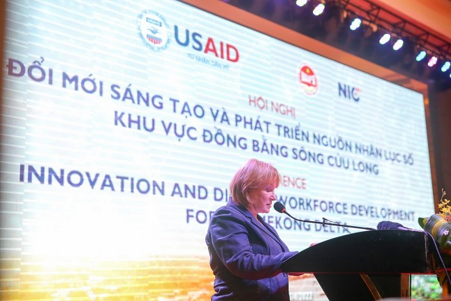 USAID Strengthens Digital Economy in Mekong Delta Region