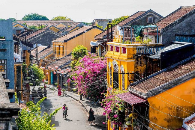 Vietnam News Today (Apr. 20): Vietnam No Longer at High Risk of Covid-19 Community Spread