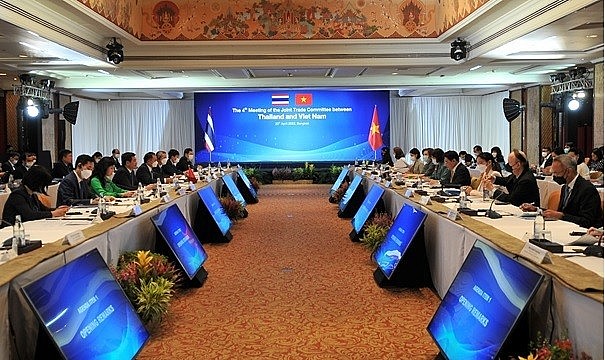 Vietnam and Thailand Discuss Ways for Strengthening Bilateral Trade