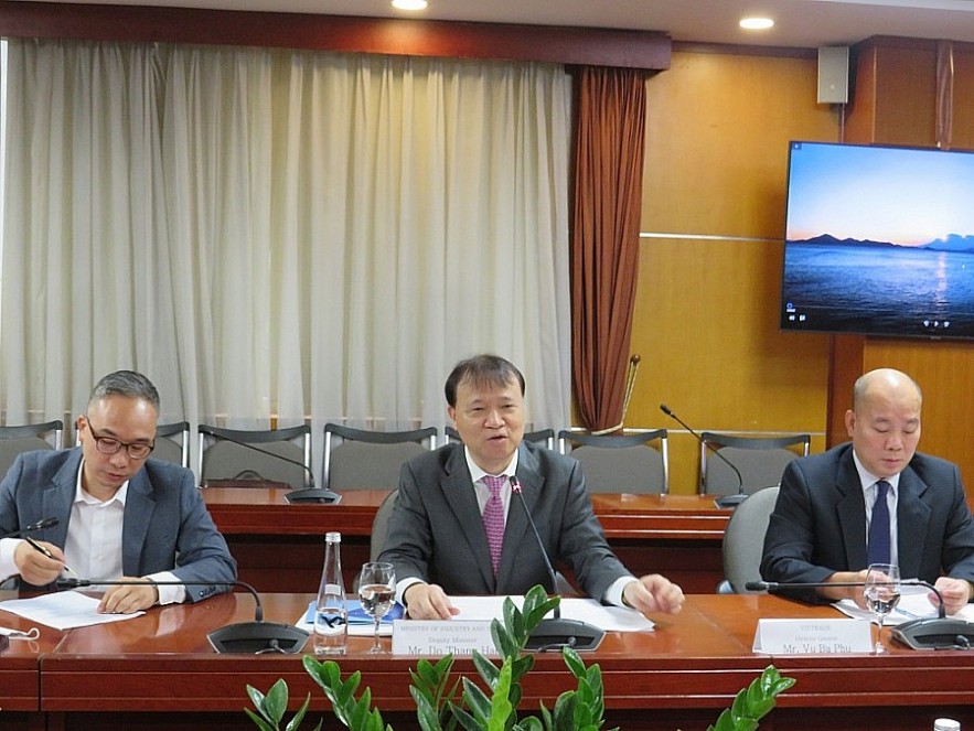 Vietnam and RoK Aim for Bilateral Trade Turnover of US$100 Billion in 2023