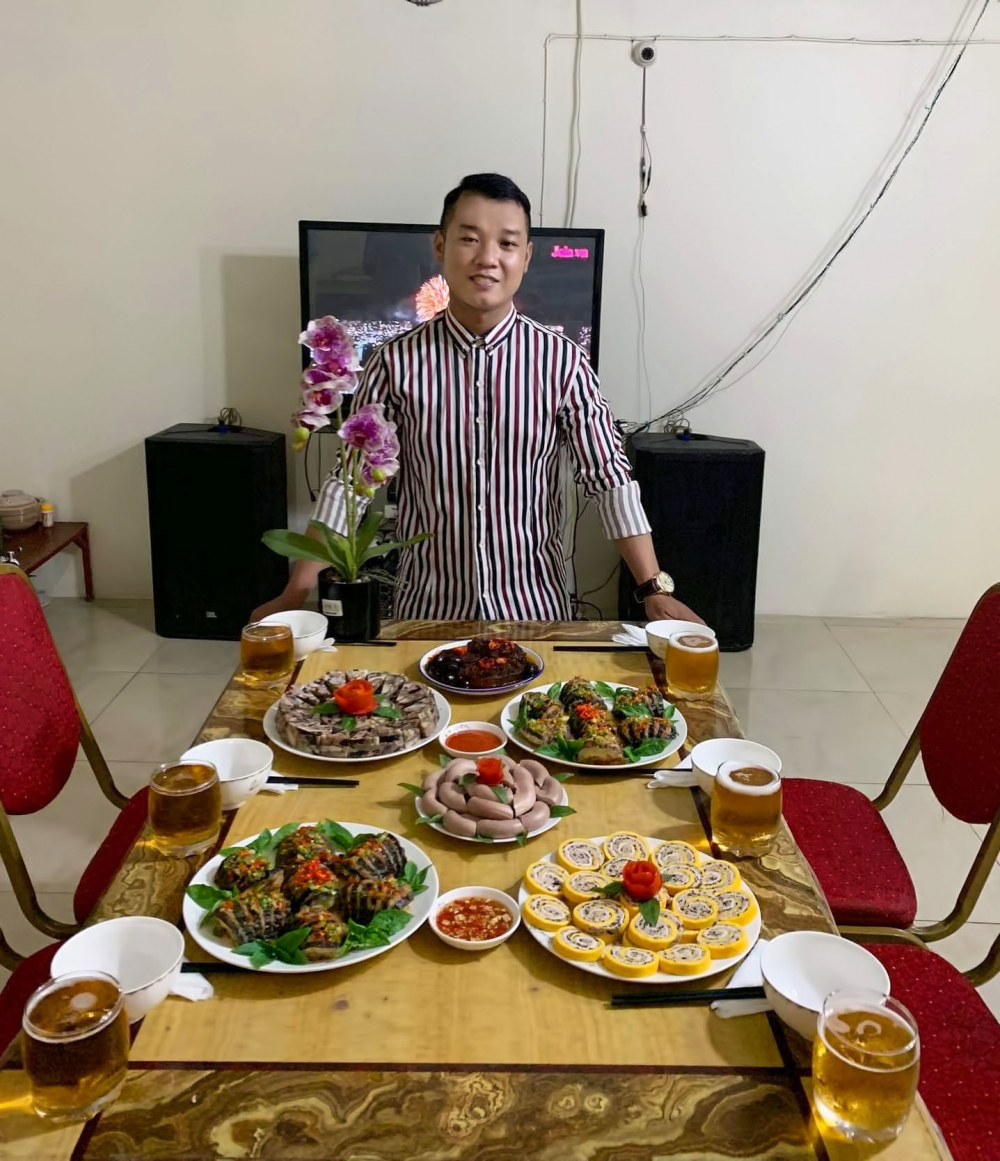 In photo: 10-year traditional meals of Vietnamese expat in Africa