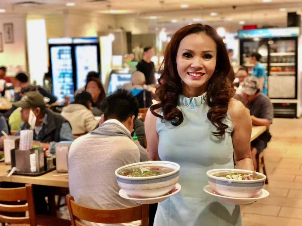 Miss Vietnam Entrepreneur and aspiration to bring Vietnamese Pho to US