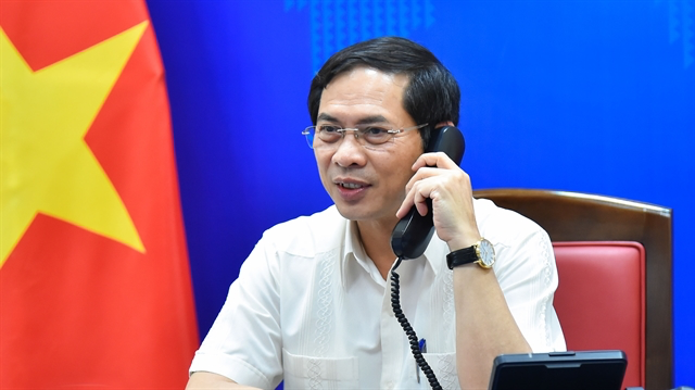 Bùi Thanh Sơn, Minister of Foreign Affairs of Việt Nam, during phone talks with Norwegian counterpart Ine Marie Eriksen Soreide on Tuesday. — Photo from the Ministry of Foreign Affairs