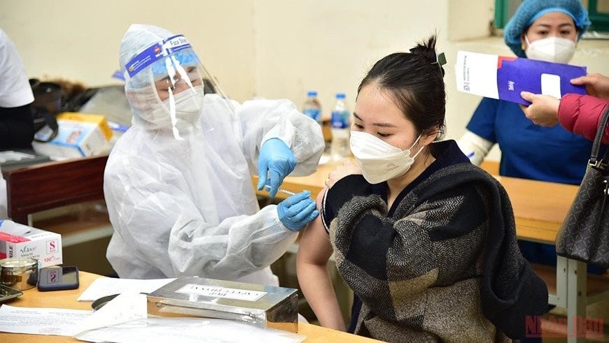 Vietnam News Today (Jun 8): Hanoi to Inoculate Vulnerable Adults with Fourth Dose of Covid-19 Vaccines