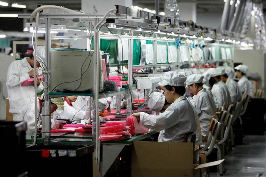 Apple’s iPhones are likely to be assembled in Vietnam. Photo: VTV