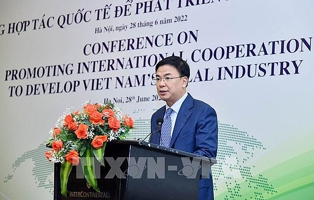 Deputy Foreign Minister Pham Quang Hieu  speaks at the conference. Photo: VNA