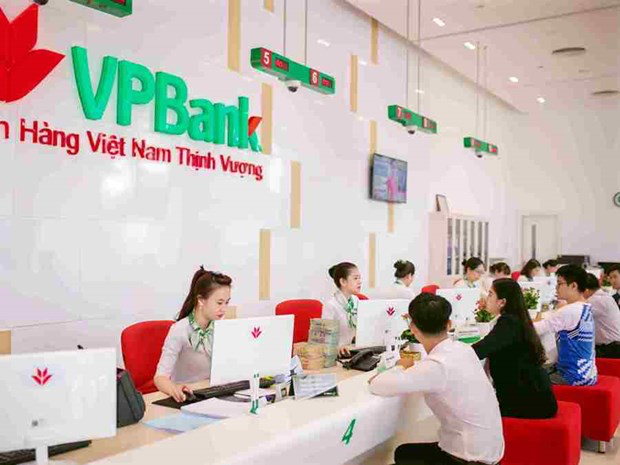 Customers at a VPBank branch in Hanoi. Photo VPB