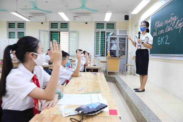 A class in session at Trung Vuong High School, Hoan Kiem district, Hanoi. (Photo: VNA)