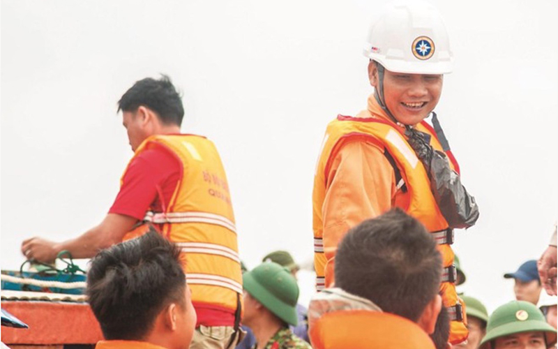 Vietnamese Rescuers to Receive IMO Bravery Award