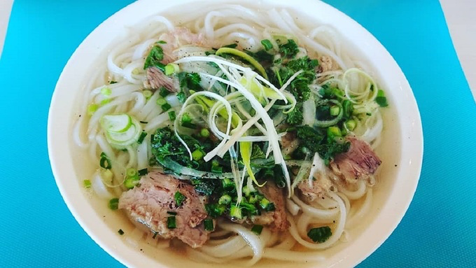 Vietnamese Woman Opens Special Pho Restaurant in Japan