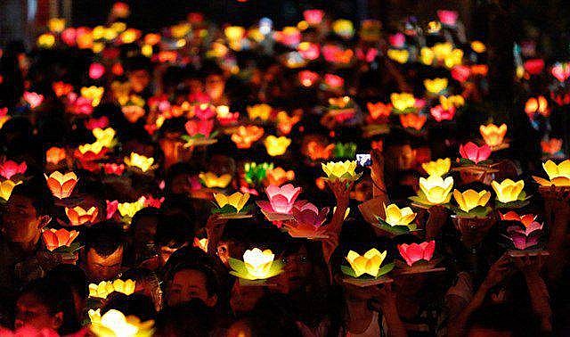 Vu Lan Festival of Vietnamese people - 7th Lunar Month
