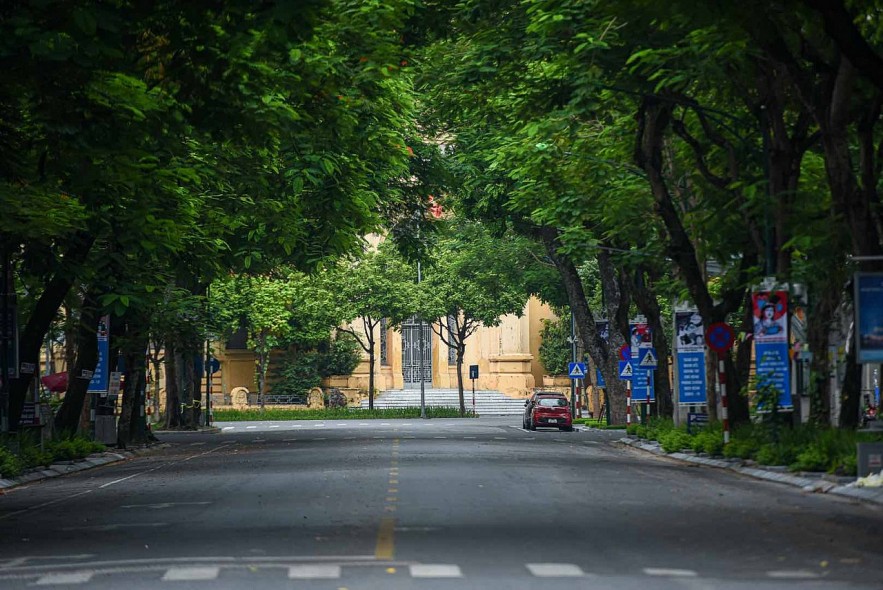 In Photos: Peaceful Hanoi that Everyone Misses Amid Social Distancing