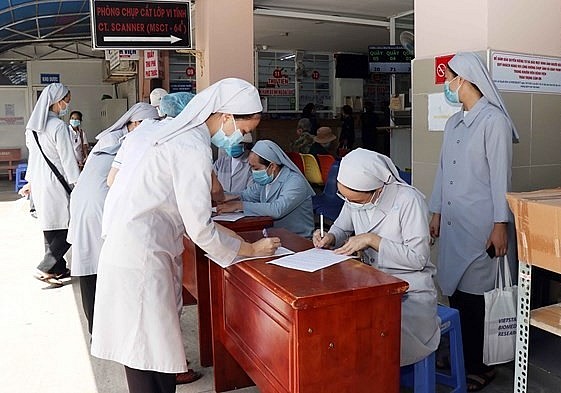 Vietnamese Religious Organizations Join Hands to Fight Covid-19