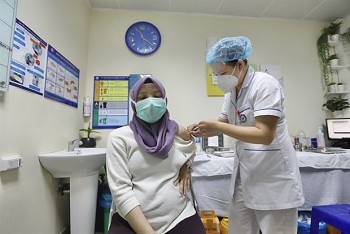 Vietnam News Today (September 17): Hanoi Offers Covid Vaccination for Foreigners at Two Select Venues