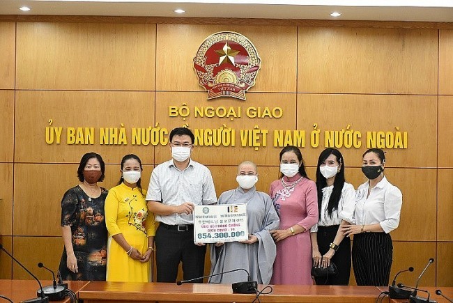 Overseas Vietnamese Send Love, Support to Homeland Covid Fight