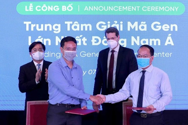 Southeast Asia's Largest Gene Sequencing Center Set-up in Vietnam