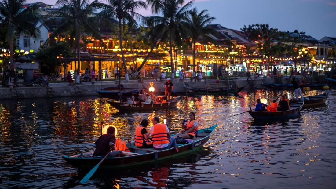 Vietnam News Today (October 9): Vietnam Set to Fully Reopen to Foreign Visitors by June 2022