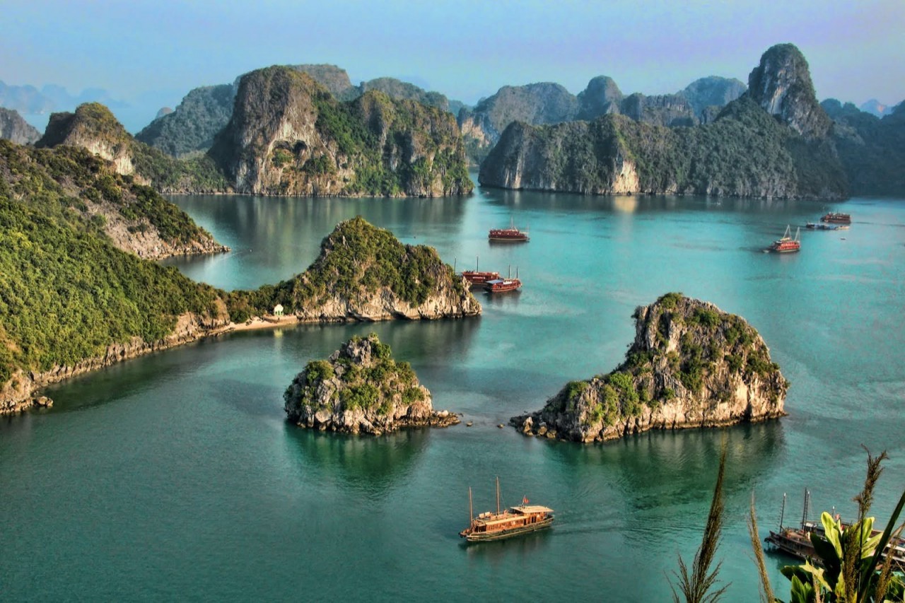 vietnam news today october 15 localities ready to welcome back tourists in the new normal
