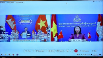 Vietnam, Cambodia Hold Consultation on 55th Anniversary of Bilateral Ties