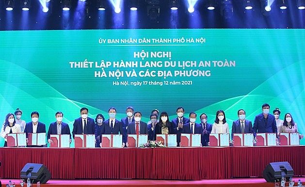 Despite Covid, Vietnam's Tourism Industry Bounces Back