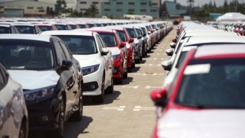 Vietnamese people spend US$3.1 billion on imported cars in 2019