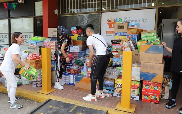 vietnamese community support wildfire victims in australia