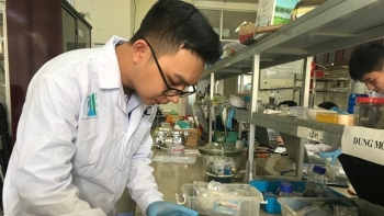University research team makes rechargeable batteries out of rice husks