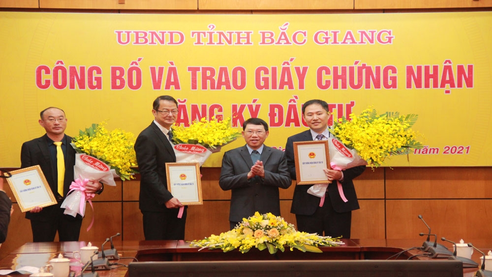 Foxconn invests in $270 million project in Bac Giang