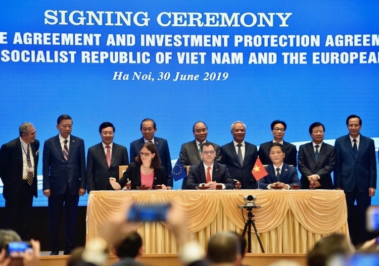 european parliament ratifies eu vietnam trade pact