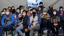 covid 19 travel bans trap south koreans abroad