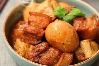 recipe thit kho tau caramelized pork and eggs for lunar new year