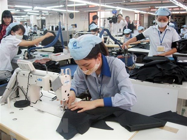 vietnams garment exports down 35 during jan feb