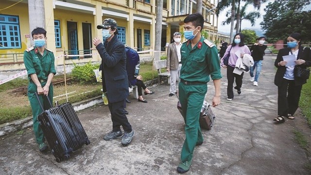 ‘My paradise’, overseas Vietnamese return home amid COVID-19
