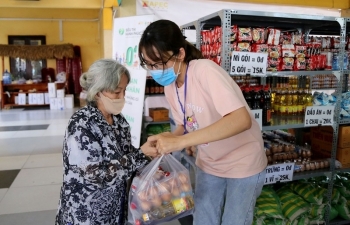 zero vnd charity combination in the heart of hanoi
