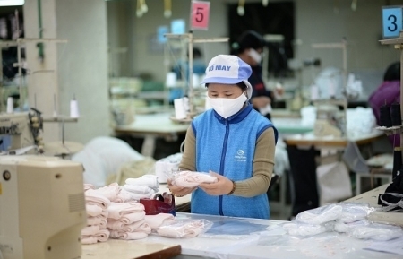 Policies, not production, restrict Vietnam’s medical face masks export