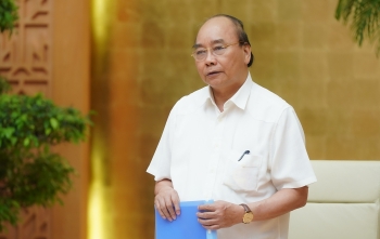 pm urges ho chi minh city to bounce back for further growth