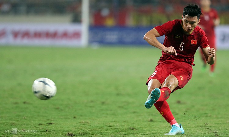 vietnam star doan van hau nominated for afc youth player of the year