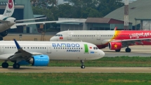 foreign investors permitted to hold 34 percent stake at vietnamese airlines