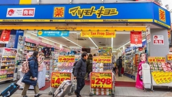 Japan largest drugstore chain to open first outlet in Vietnam next year