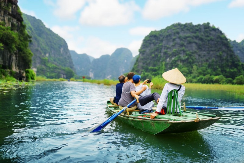 vietnam consecutively reaches top 10 for tourism in 2019