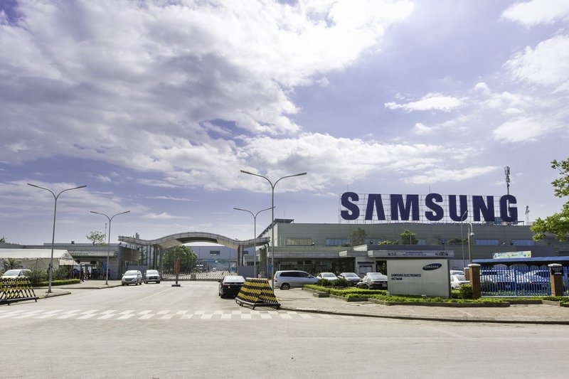 samsung to lose us 10 billion if south korean entering vietnam face quarantine