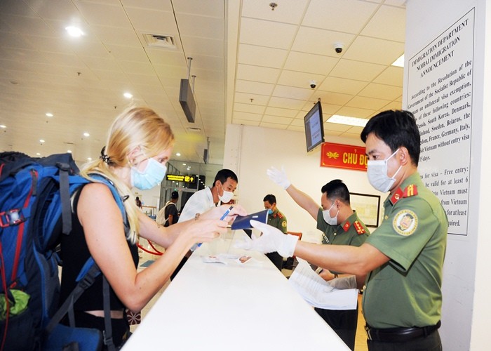 vietnam to halt entry to all foreigners since march 22 due to covid
